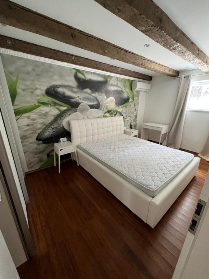 Seaside Zitta Apartman สปลิท ภายนอก รูปภาพ